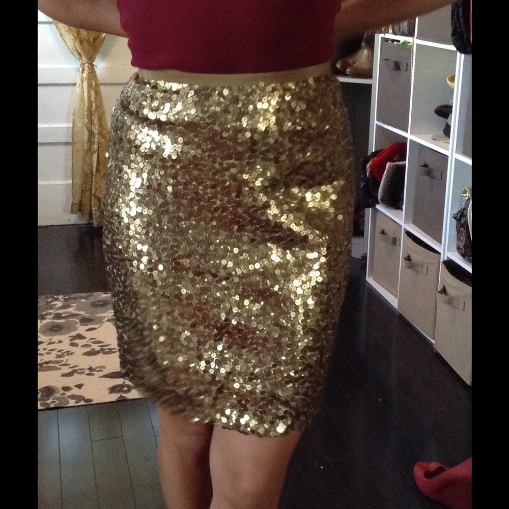 COPY - Madewell gold sequin pencil skirt. Size 4